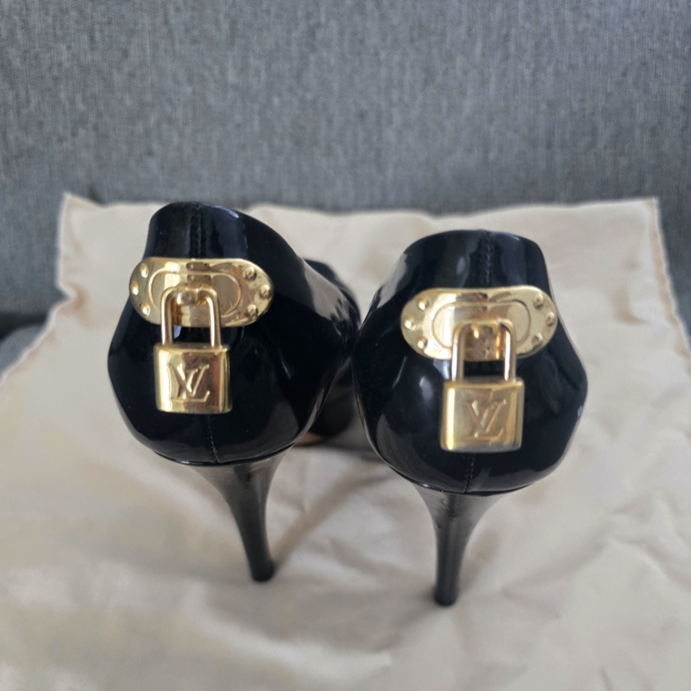 Louis Vuitton Open Toe Pa Leather Heel